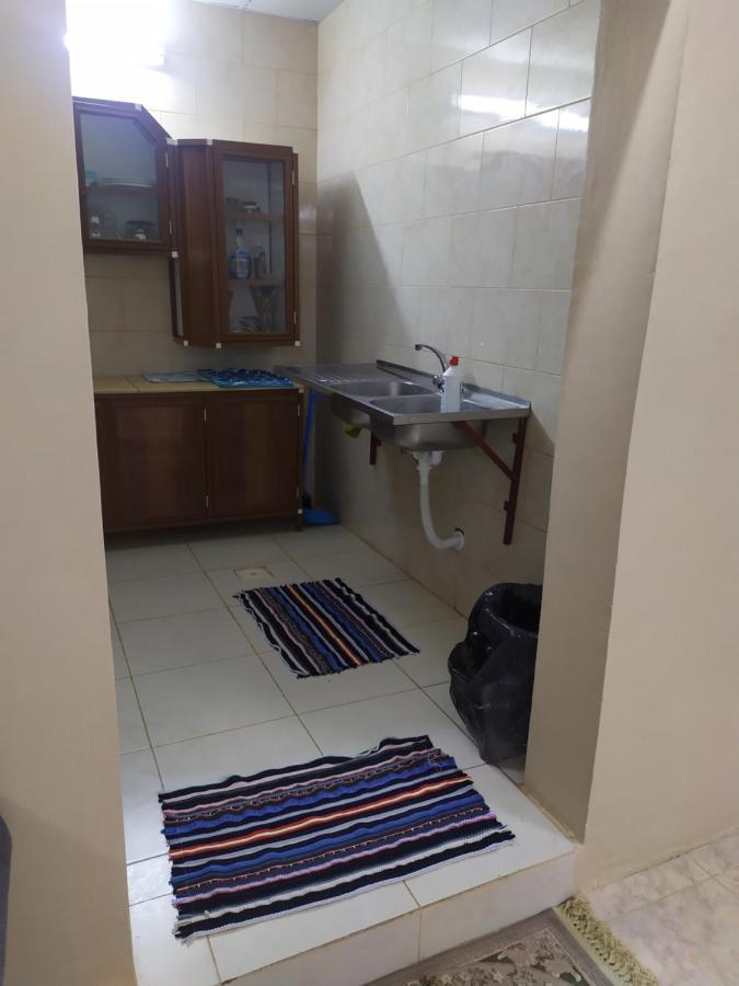 إستراحة الروابي Umm Lajj Bagian luar foto