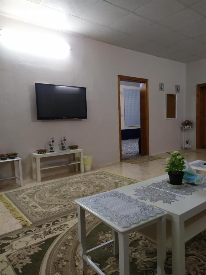 إستراحة الروابي Umm Lajj Bagian luar foto